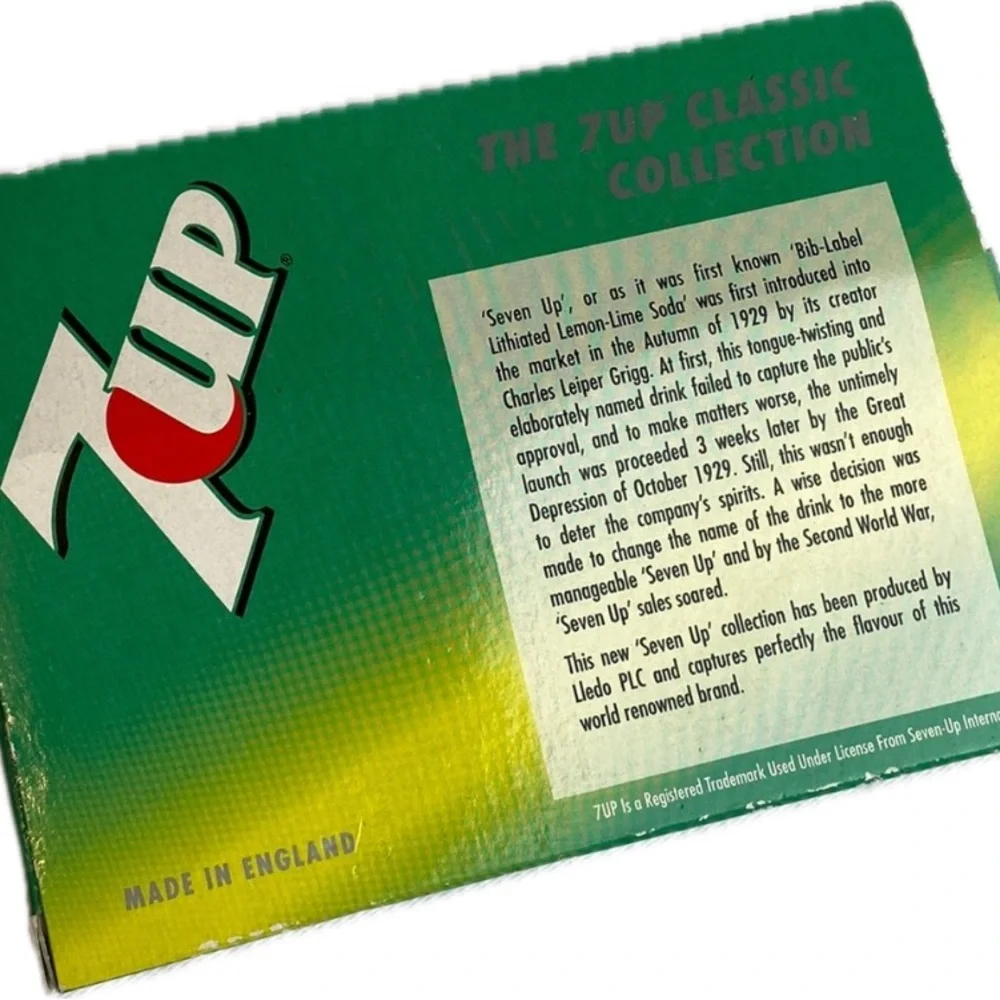 Vintage 7-Up International die cast collectible truck rom England|